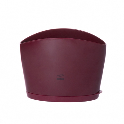 Crimson utensil holder